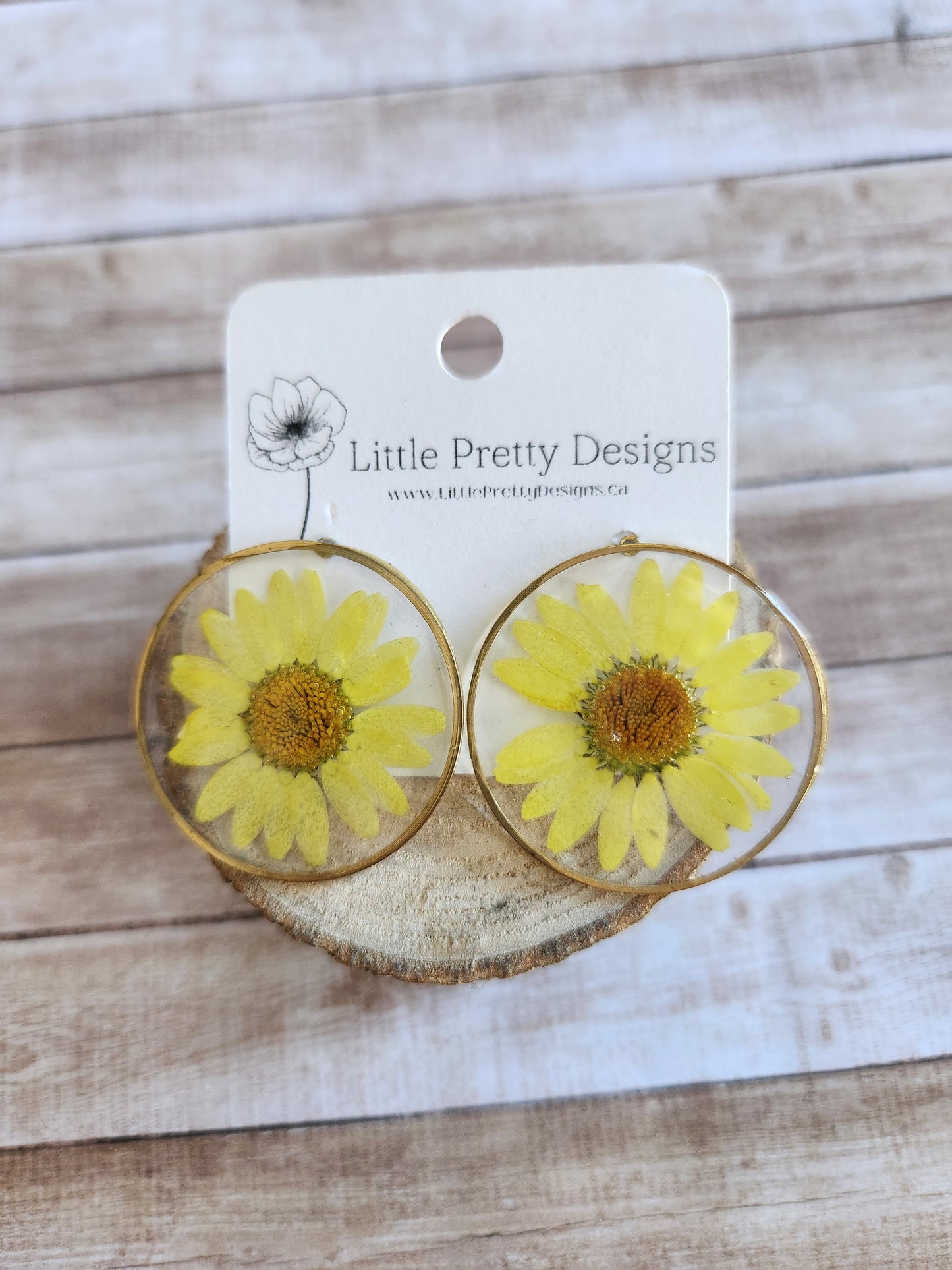 Dainty Floral Drop Earrings