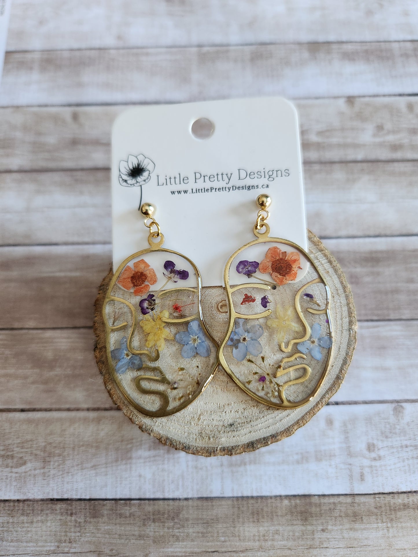 Dainty Floral Drop Earrings