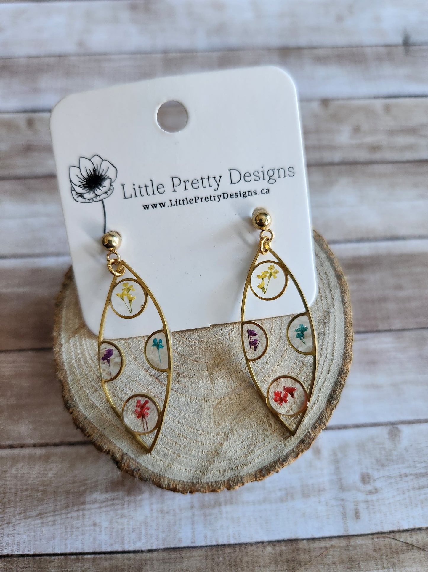 Dainty Floral Drop Earrings