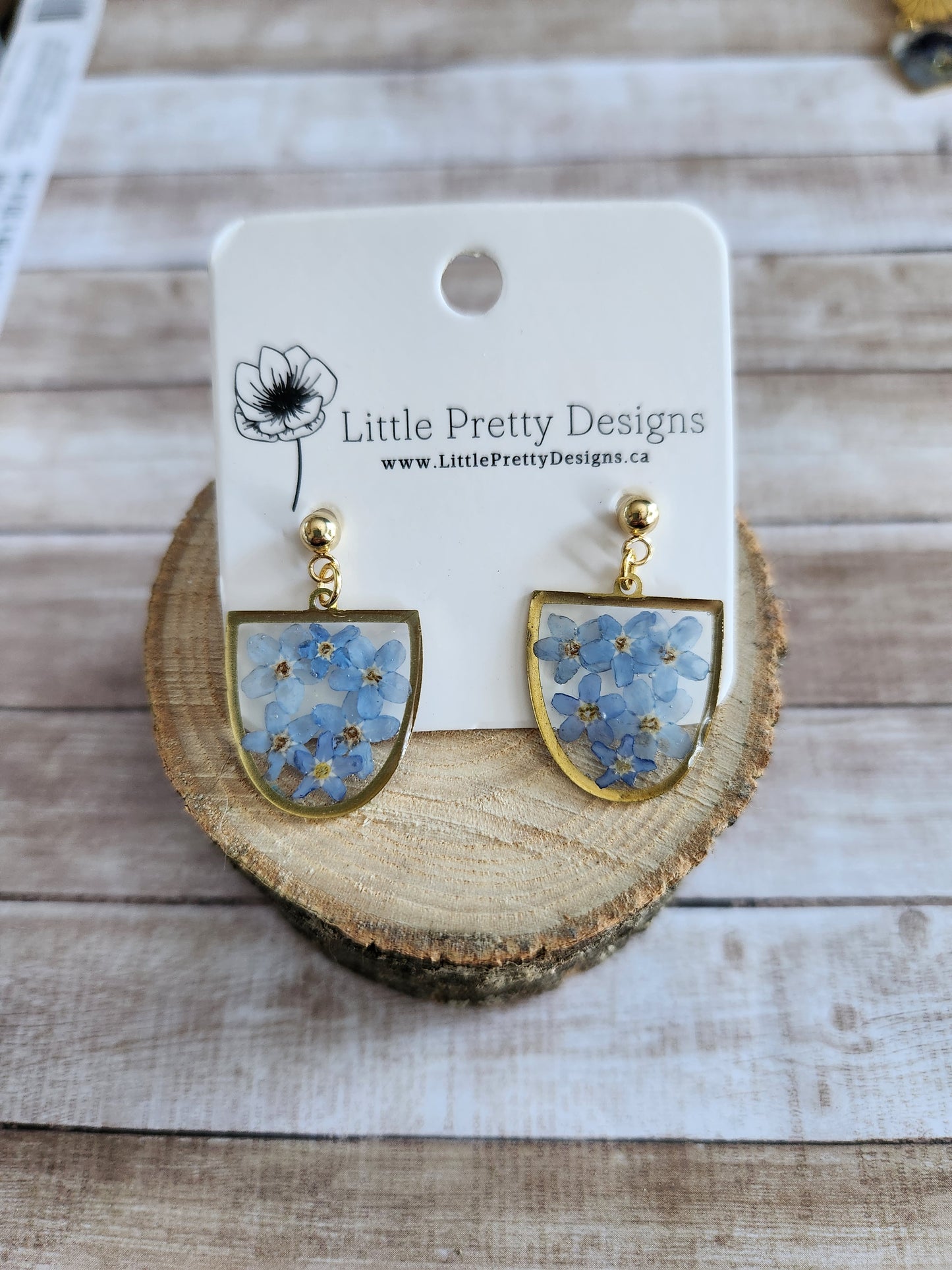 Dainty Floral Drop Earrings