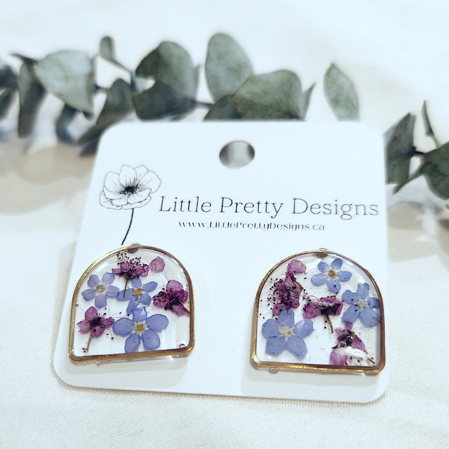 Arch Floral Stud Earrings