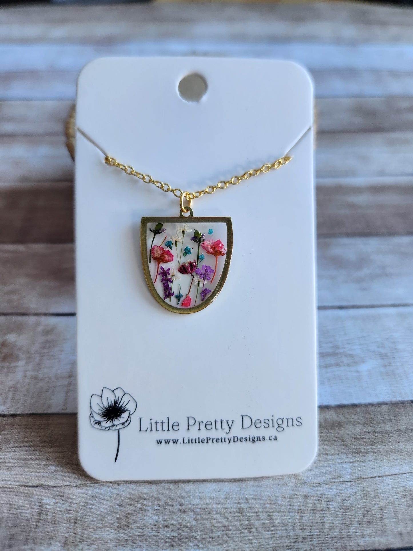 Dainty Floral Necklace