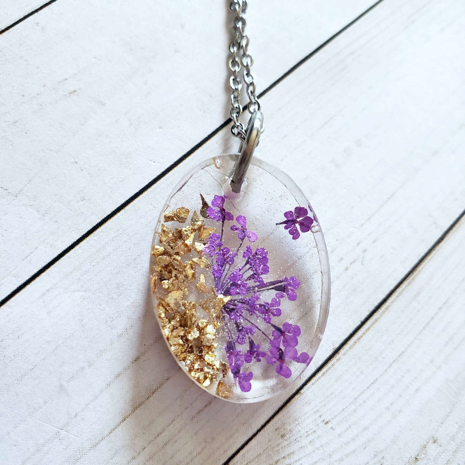 Pressed Queen Annes Lace Resin Necklace::LittlePrettyDesigns